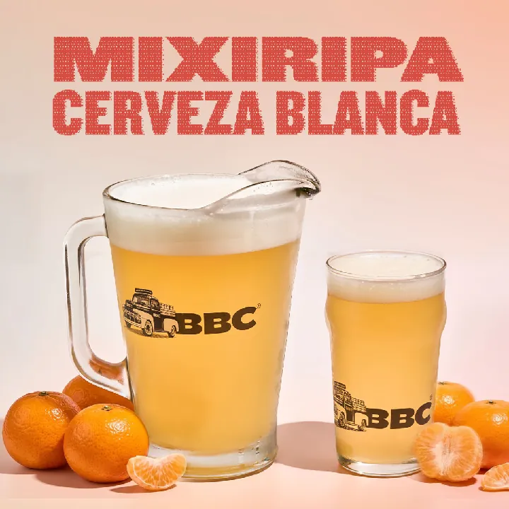 Mixiripa Cerveza Blanca en jarra y pinta.