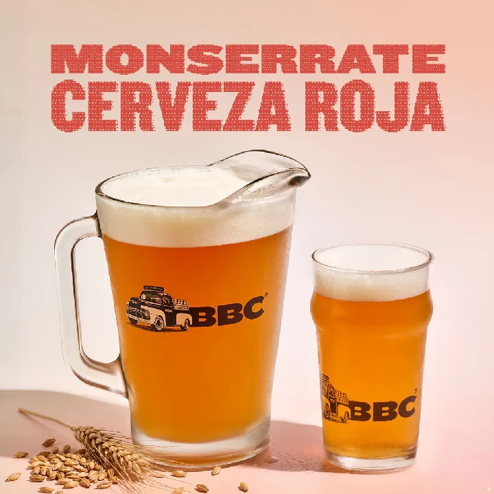 Monserrate Cerveza Roja en jarra y pinta.