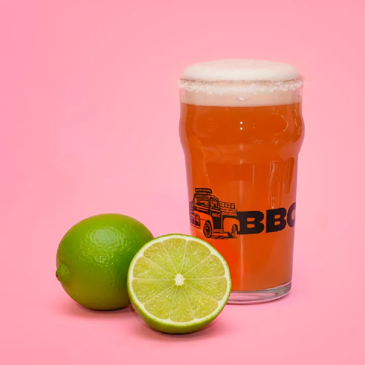 Michelada Tradicional.